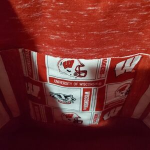 Blingy Wisconsin Badgers t-shirt tote bag